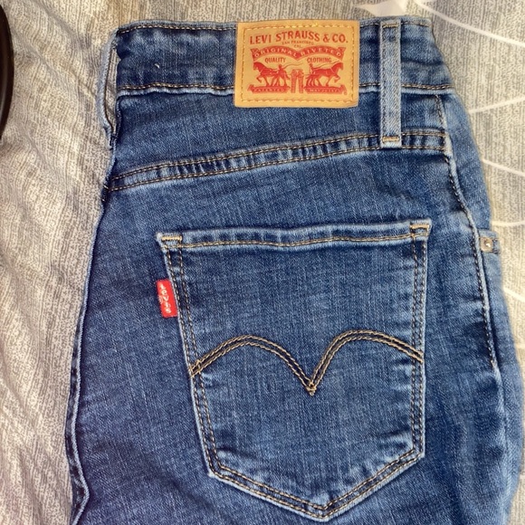 Levi’s jeans - Picture 2 of 6